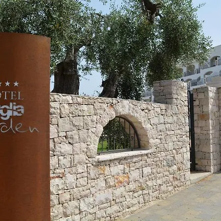 Puglia Garden ホテル 4*