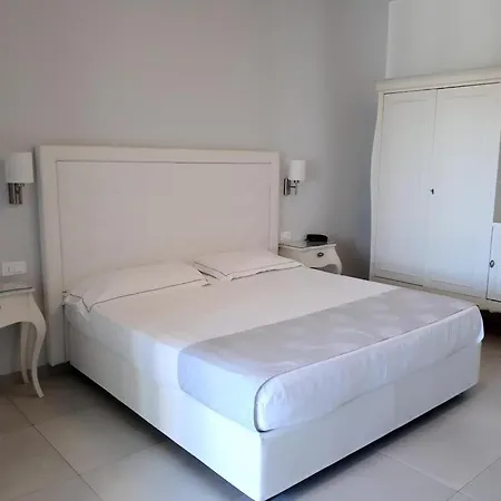 酒店 Puglia Garden 维耶斯泰